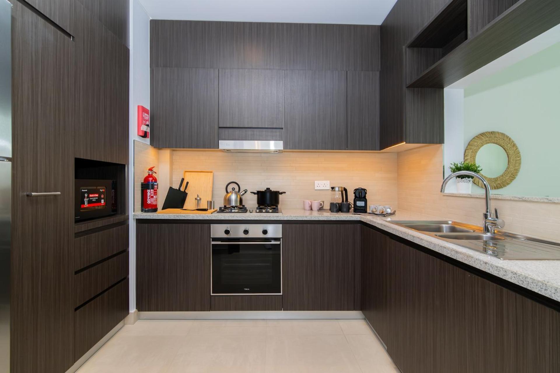 Elite Escape - 2 Bhk Getaway With Mall Access - 1508 Dubai